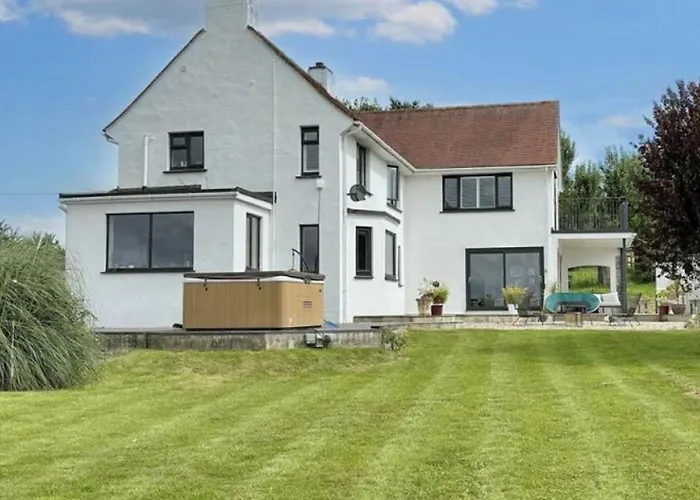Stunning Home With Magnificent Views In East Devon